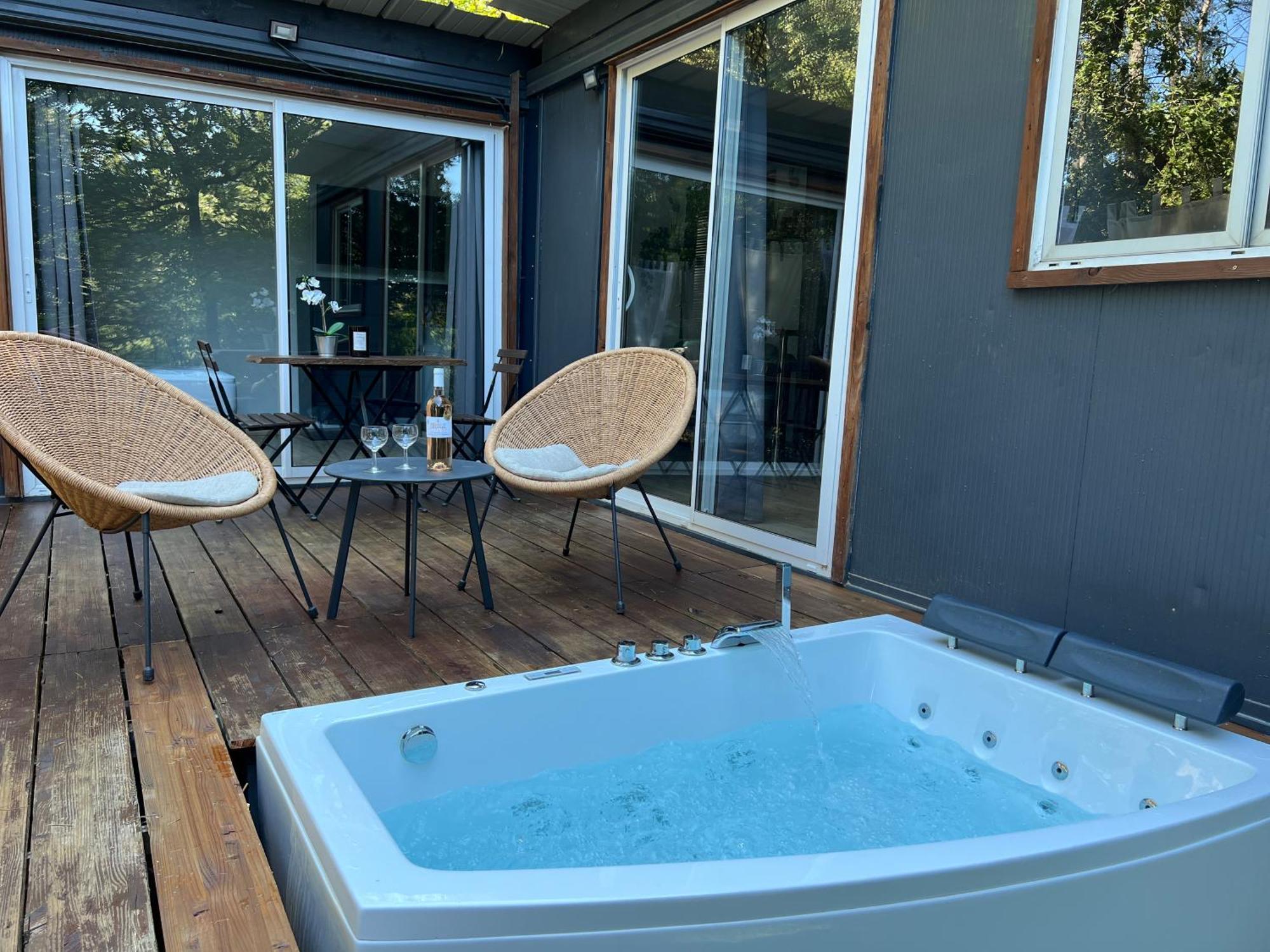 Superbe Cabane Jacuzzi Jardin Clim Wifi Parking 梅瑞尔 外观 照片
